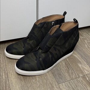 FELICIA LEATHER | Original Platform Wedge Sneaker Bootie